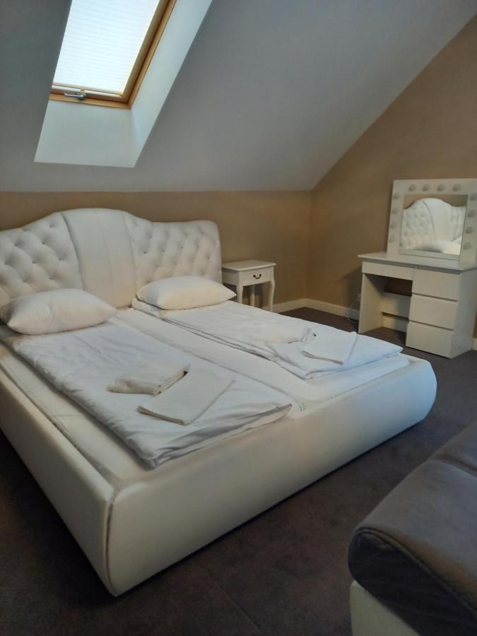 Villa Con Amore Slonsk Exterior foto